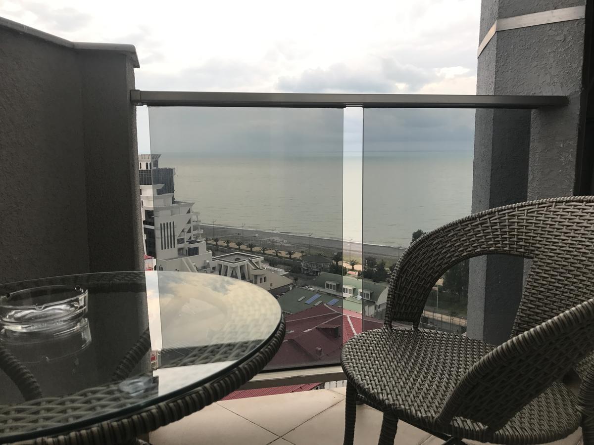Aparthotel Selfie Batumi Kültér fotó