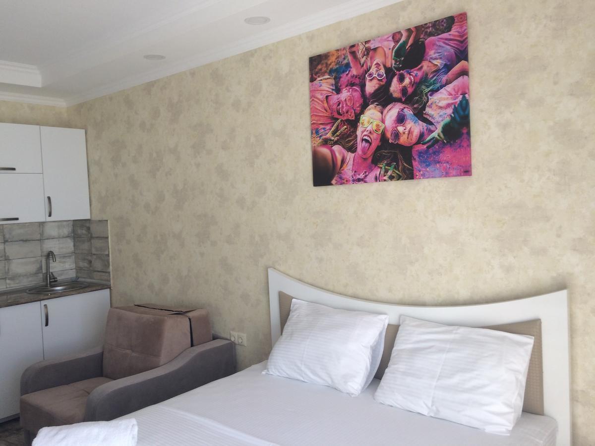 Aparthotel Selfie Batumi Kültér fotó