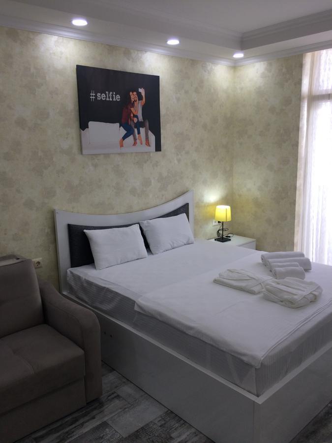 Aparthotel Selfie Batumi Kültér fotó